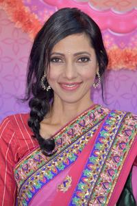 Serienpremiere 'Mira, Royal Detective' in Burbank