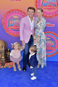 Serienpremiere 'Mira, Royal Detective' in Burbank