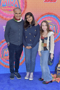 Serienpremiere 'Mira, Royal Detective' in Burbank