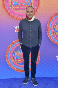 Serienpremiere 'Mira, Royal Detective' in Burbank