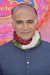 Serienpremiere 'Mira, Royal Detective' in Burbank