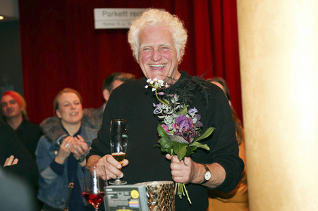 Theaterpremiere 'Sternstunden' in Dresden