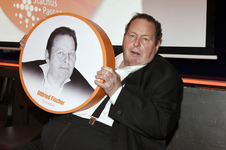 Enthüllung der neuen Sterne für den Sky of Fame in München