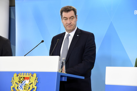 Pressekonferenz zur Coronavirus-Infektion und Schließungen der Schuleinrichtungen in München