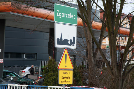 Deutsch-polnische Grenze zwischen Zgorzelec und Görlitz wird von polnischen Spezialkräften kontrolliert