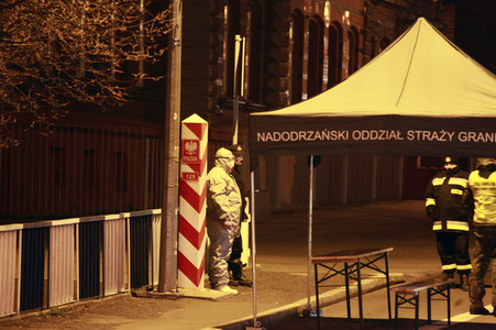 Polen schließt Grenze für Ausländer in Görlitz