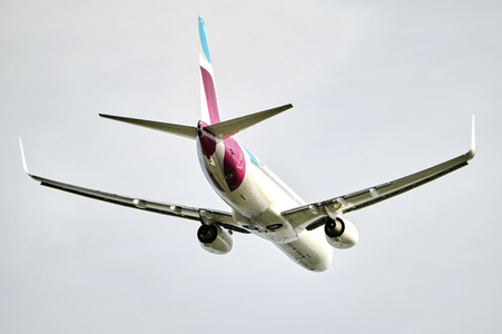 Symbolfoto Coronavirus Auswirkungen am Flughafen Hannover