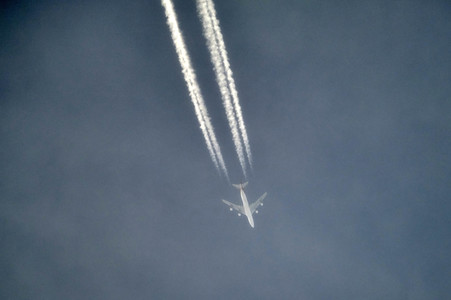 Symbolfoto Coronavirus Auswirkungen am Flughafen Hannover