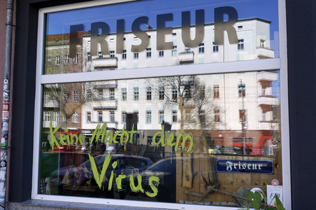 Symbolfoto: Keine Macht dem Virus in Berlin