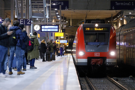Symbolfoto Regionalverkehr
