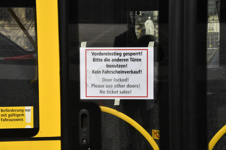 Ausflugsziele nach Schließung zum Schutz gegen die Ausbreitung des Corona-Virus in Berlin