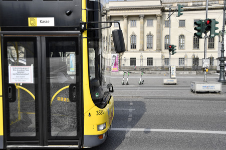 Ausflugsziele nach Schließung zum Schutz gegen die Ausbreitung des Corona-Virus in Berlin