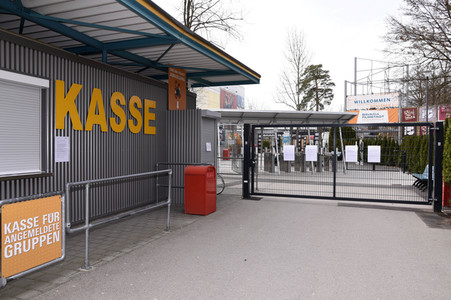 Schließungen zum Schutz gegen die Ausbreitung des Coronavirus in München