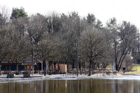 Schließung von Restaurants, Biergärten und Kinderspielplätzen in München