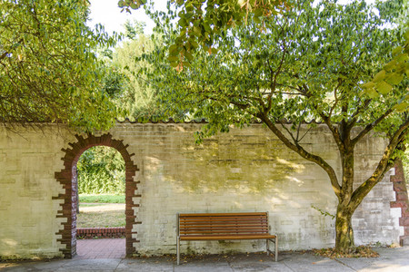 Menschenleerer Spielplatz in Nürnberg