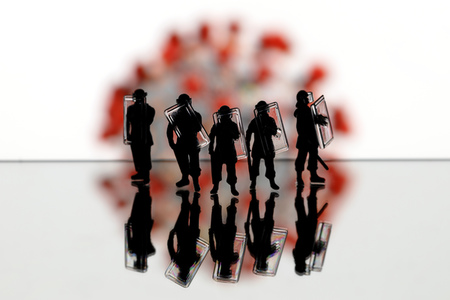 Symbolfoto Überwachung der Ausgangssperre