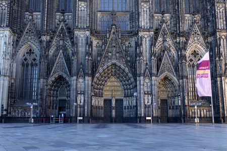 Symbolfoto Corona in Köln