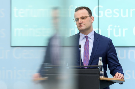 Presssekonferenz mit Jens Spahn in Berlin