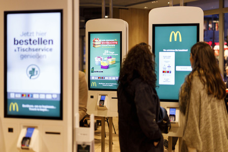 Symbolfoto Bestellsäule