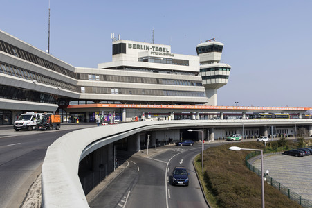 Symbolfoto Einschränkungen im Flugverkehr