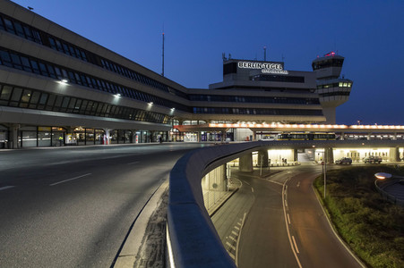 Symbolfoto Einschränkungen im Flugverkehr
