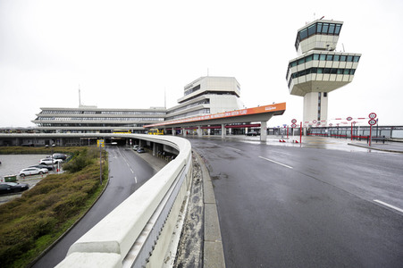 Symbolfoto Einschränkungen im Flugverkehr