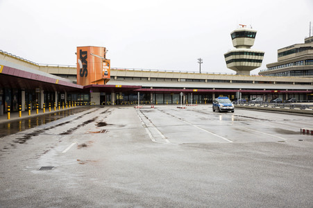 Symbolfoto Einschränkungen im Flugverkehr
