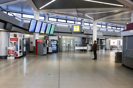 Symbolfoto Einschränkungen im Flugverkehr