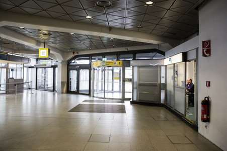 Symbolfoto Einschränkungen im Flugverkehr