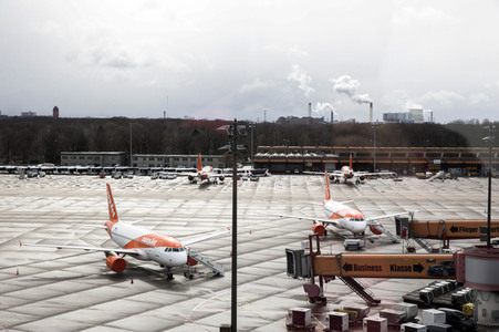 Symbolfoto Einschränkungen im Flugverkehr