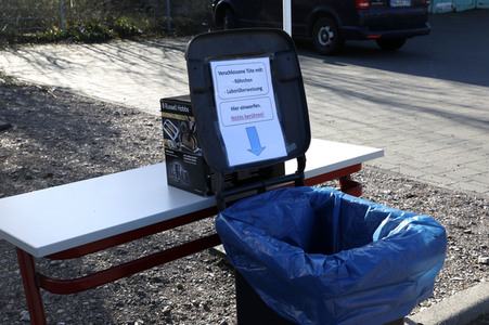 Corona-Drive-In-Teststation in Landsberg