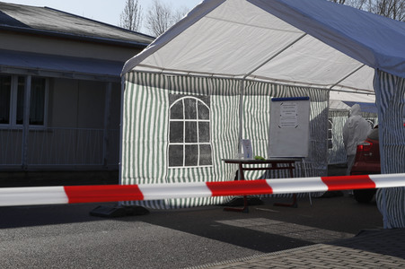 Corona-Drive-In-Teststation in Landsberg