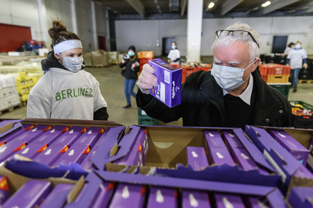 Die Berliner Tafel hilft während der Coronakrise