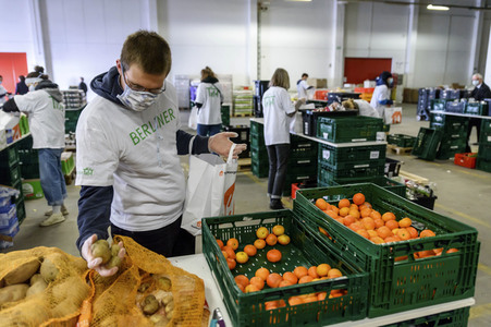 Die Berliner Tafel hilft während der Coronakrise