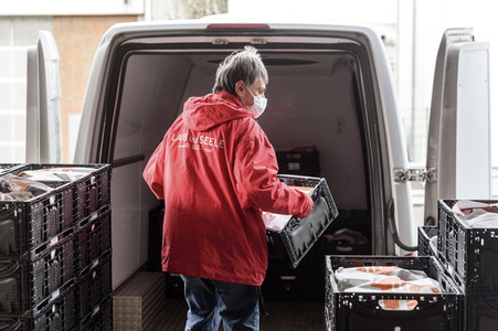 Die Berliner Tafel hilft während der Coronakrise