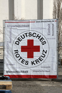 Empfang einer Großspende von Händedesinfektionsmittel in Dresden