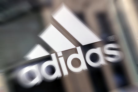 Symbolfoto Adidas