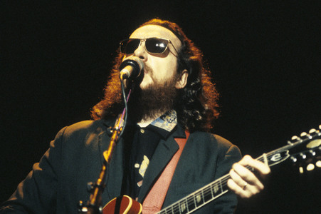 Konzert von Elvis Costello and the Rude 5 in London