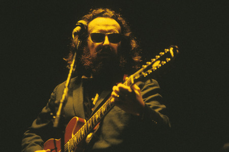 Konzert von Elvis Costello and the Rude 5 in London