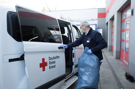 Verteilung medizinischer Schutzausrüstung in Potsdam