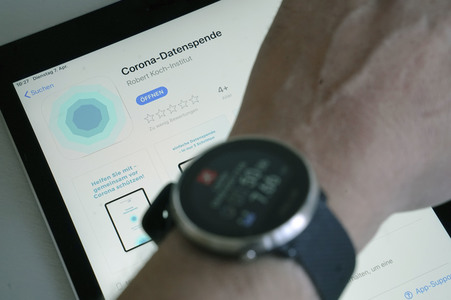 Symbolfoto Corona-Datenspende-App des RKI