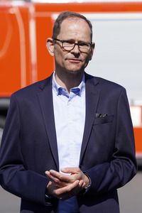 Bayer spendet Desinfektionsmittel an die Stadt Köln