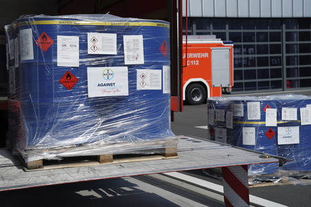 Bayer spendet Desinfektionsmittel an die Stadt Köln