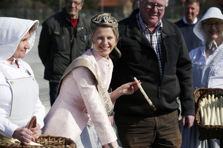 Eröffnung der Spargelsaison 2020 in Beelitz
