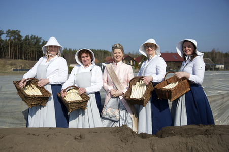 Eröffnung der Spargelsaison 2020 in Beelitz