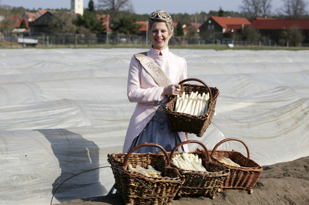 Eröffnung der Spargelsaison 2020 in Beelitz