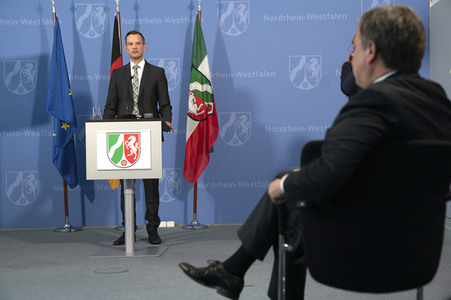 Pressekonferenz zur Covid-19 Case-Cluster-Study in Düsseldorf