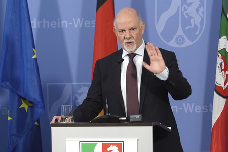 Pressekonferenz zur Covid-19 Case-Cluster-Study in Düsseldorf