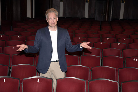 Reduzierte Proben wegen der Corona-Krise in der Komödie im Bayerischen Hof in München