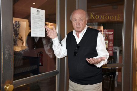 Reduzierte Proben wegen der Corona-Krise in der Komödie im Bayerischen Hof in München